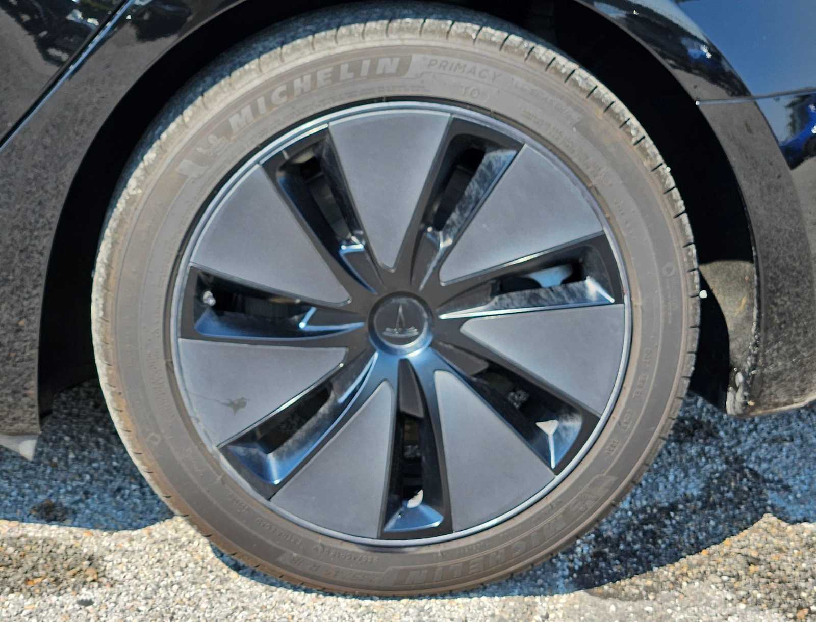 Thumbnail: 2025 Tesla Model 3 - 11