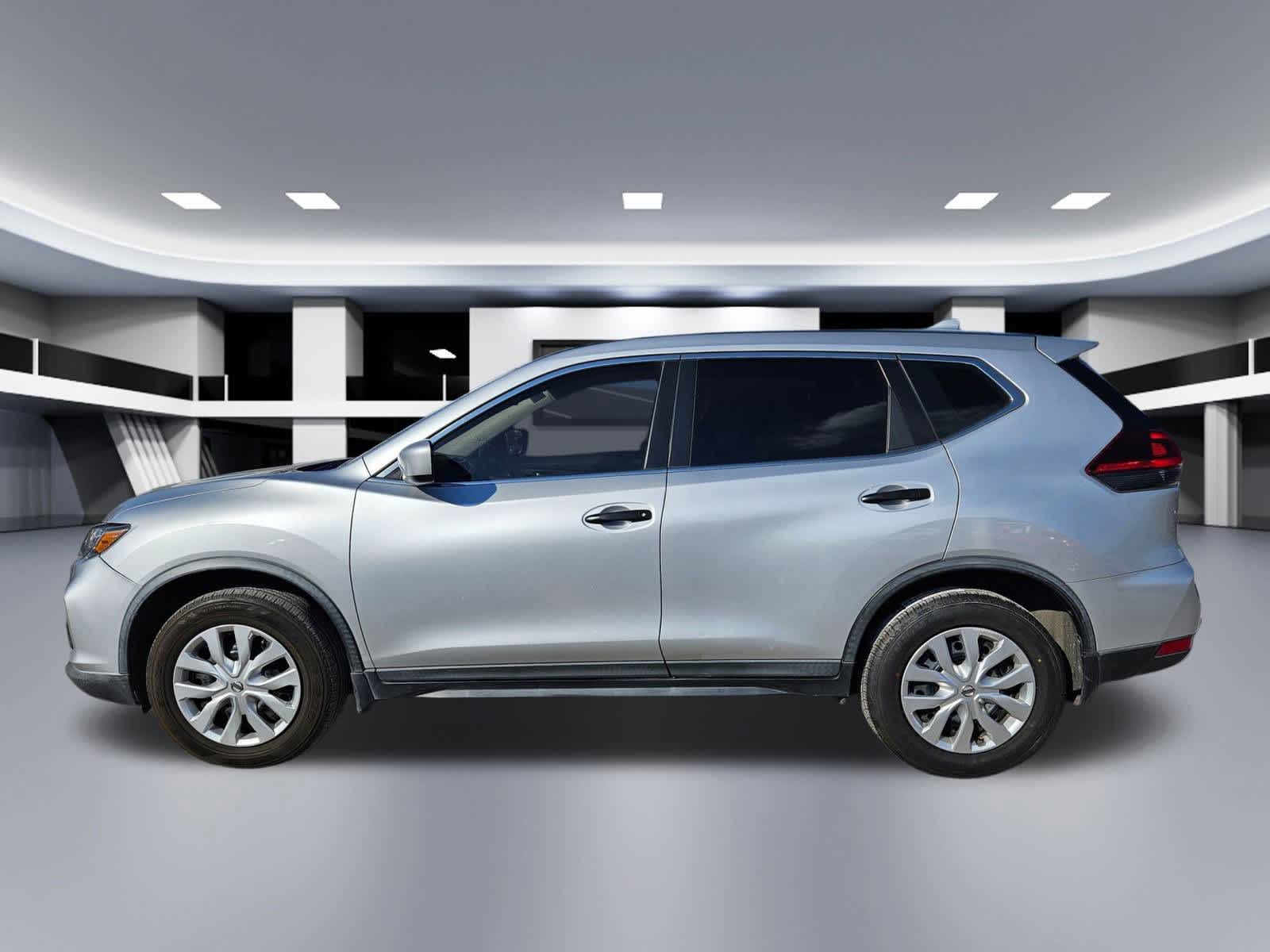 Thumbnail: 2018 Nissan Rogue - 2