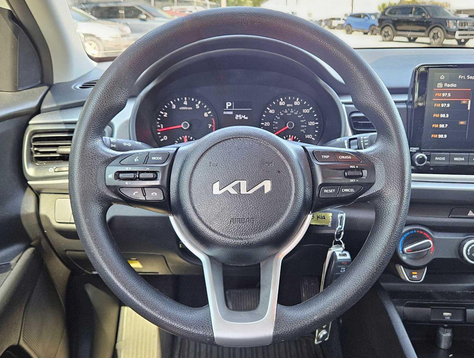 Thumbnail: 2023 Kia Rio - 15