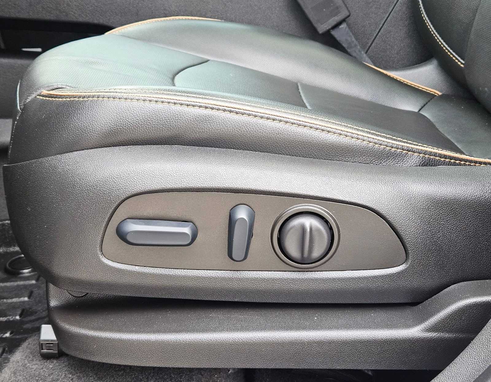 Thumbnail: 2022 GMC Terrain - 15