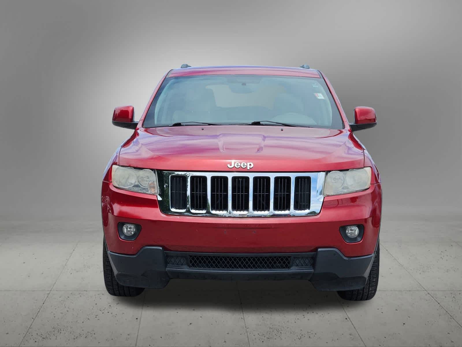 Thumbnail: 2011 Jeep Grand Cherokee - 9
