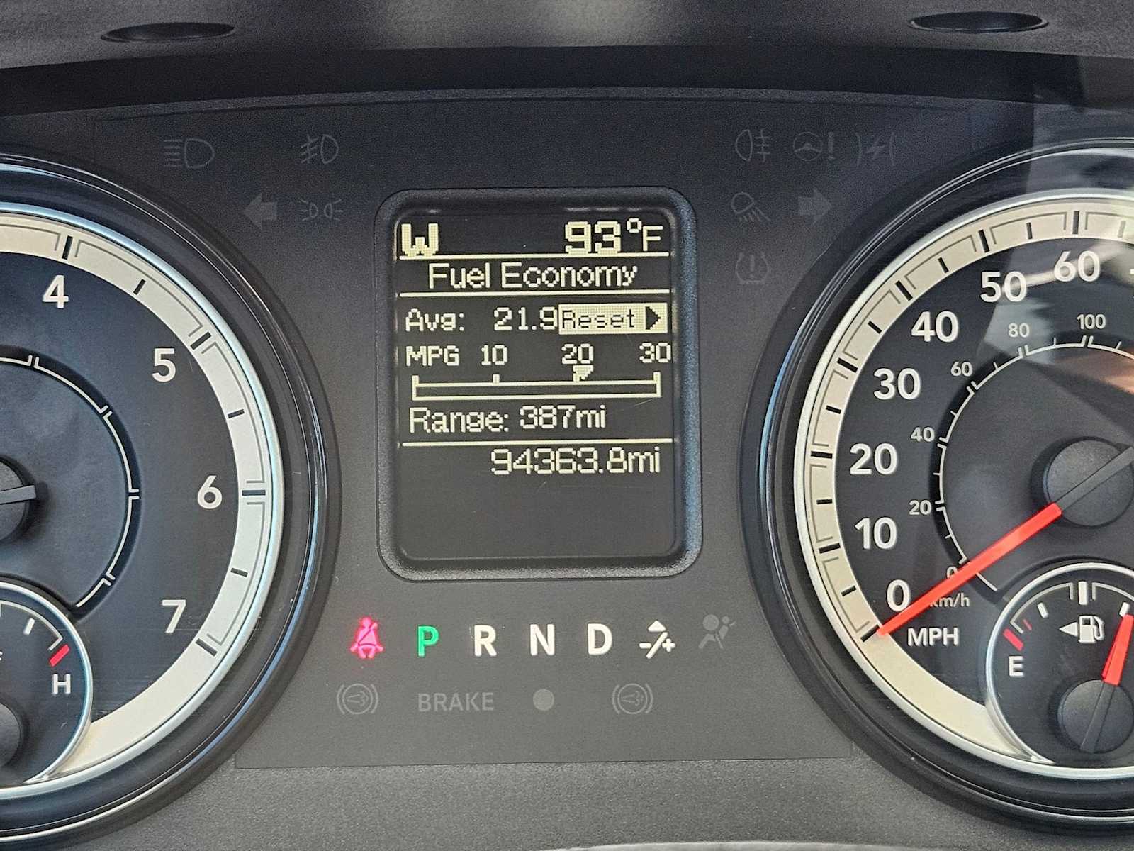 Thumbnail: 2019 RAM 1500 Classic - 27