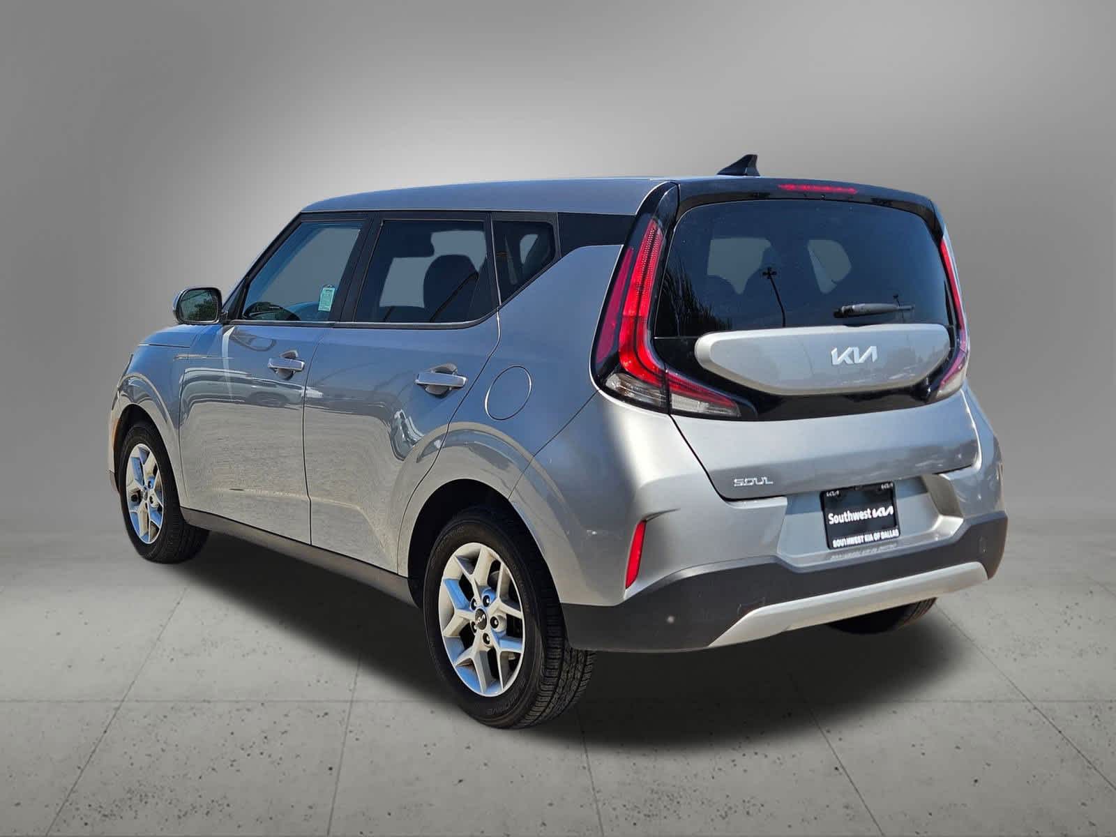 2023 Kia Soul LX photo 4