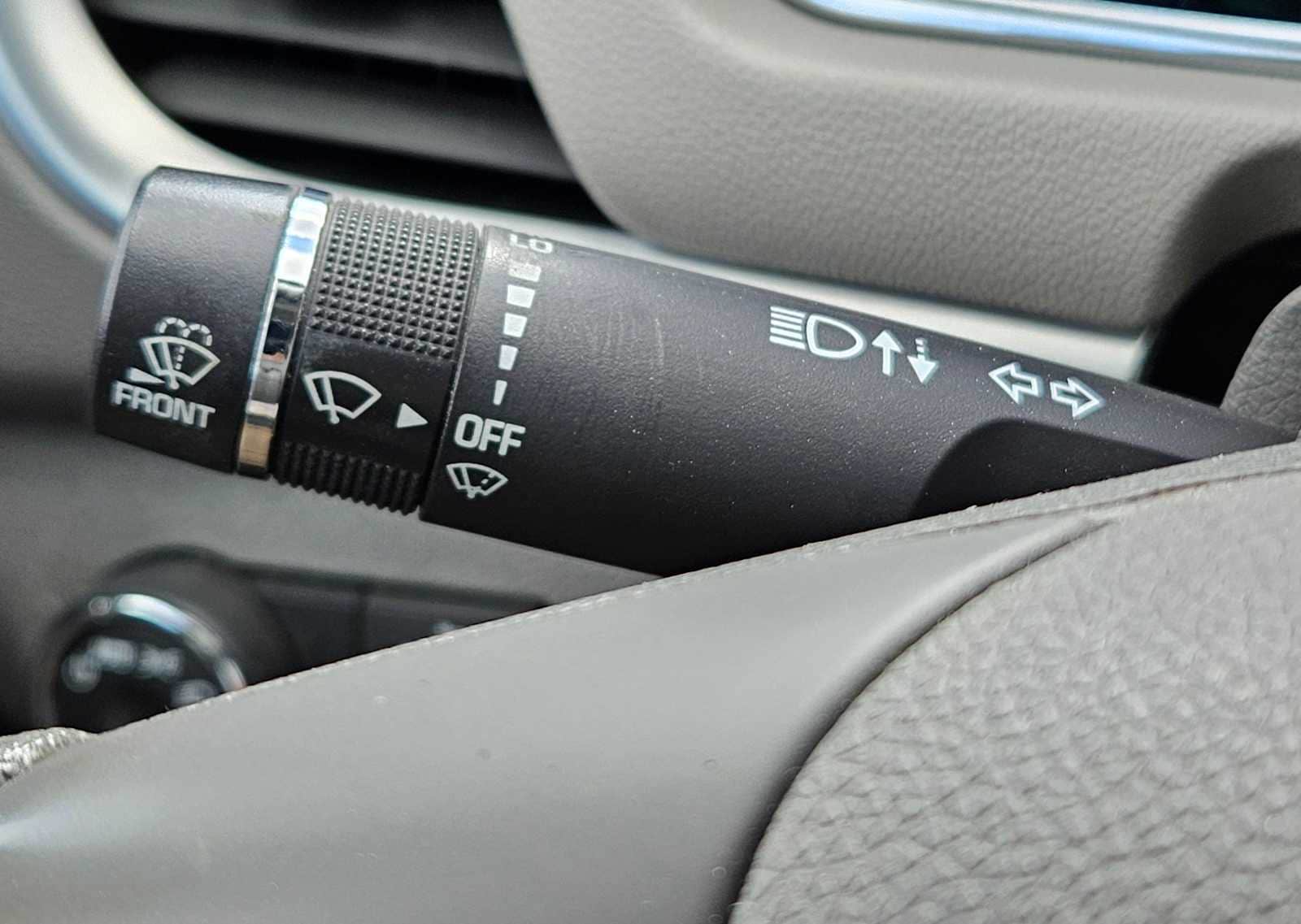 Thumbnail: 2014 Chevrolet Traverse - 28