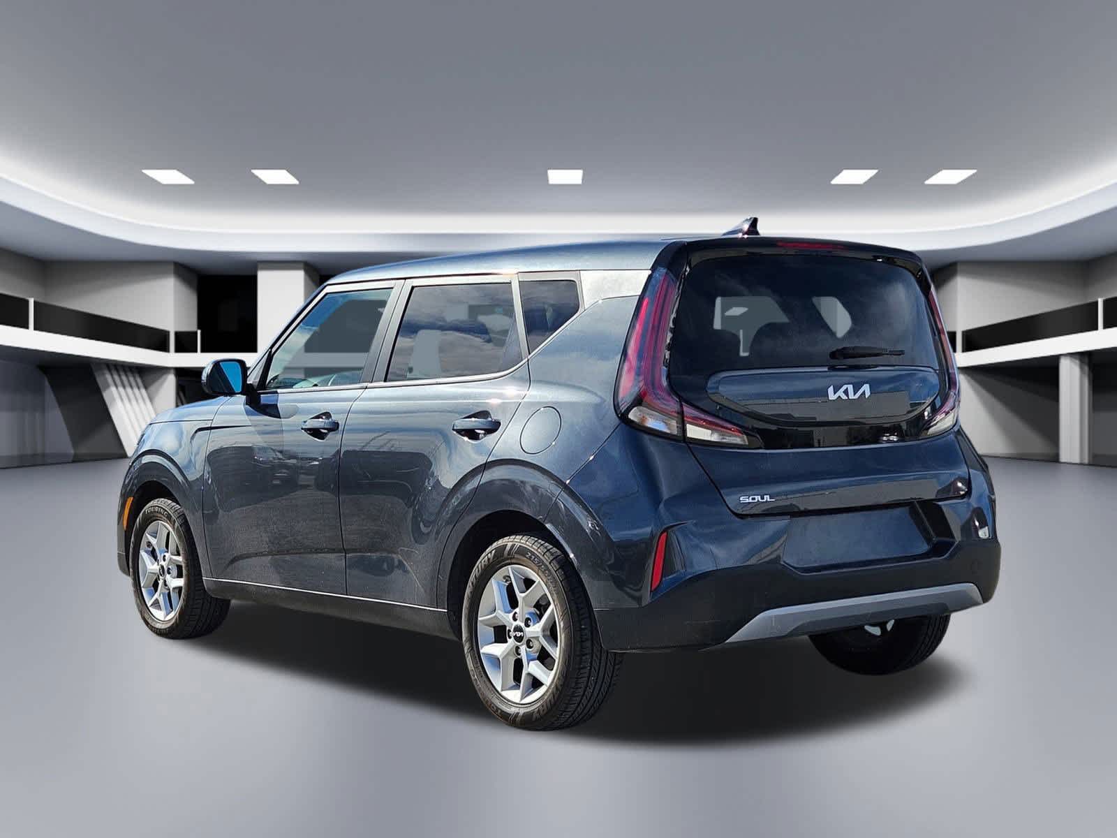 Thumbnail: 2023 Kia Soul - 3