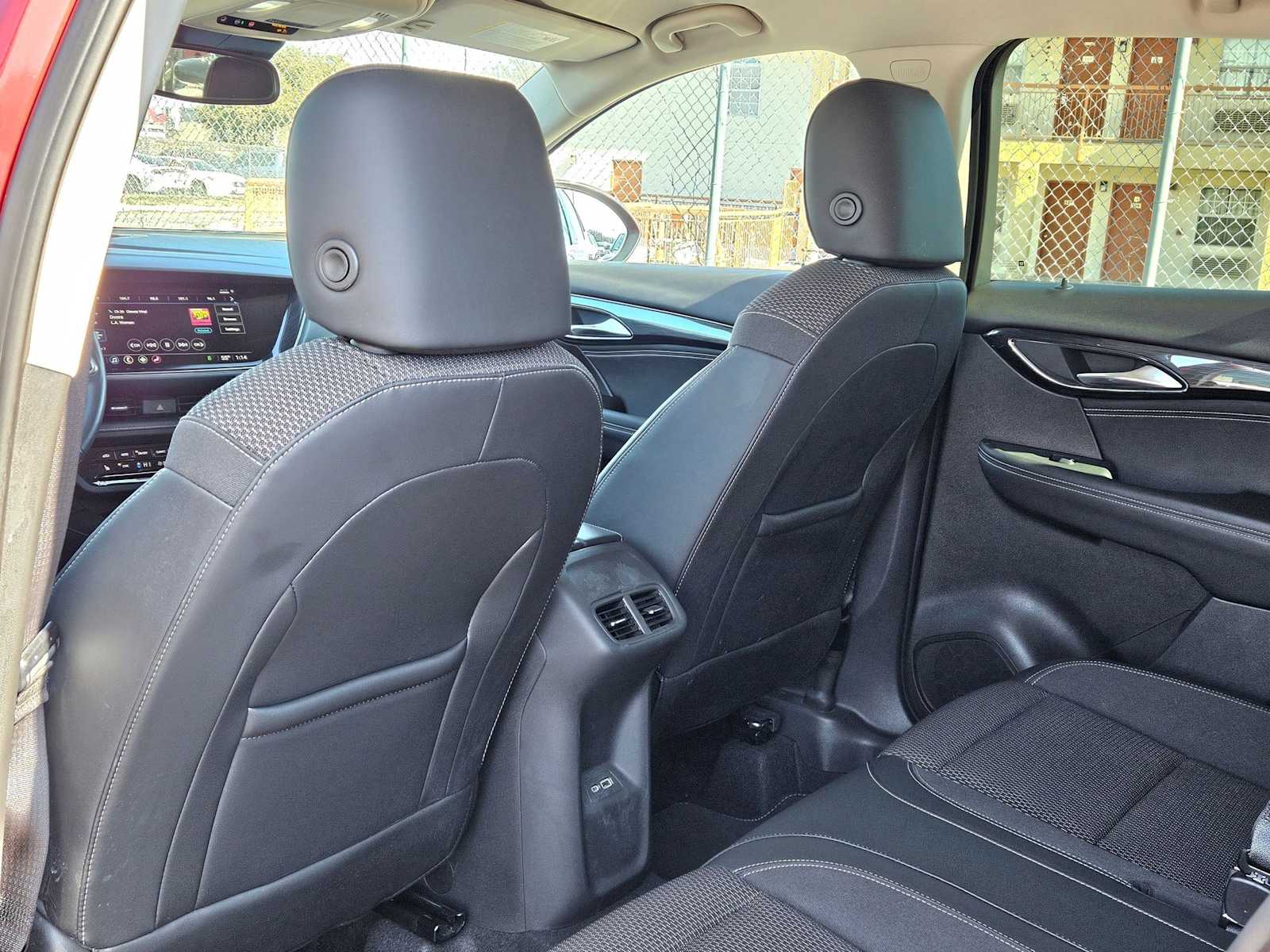 Thumbnail: 2022 Buick Envision - 18