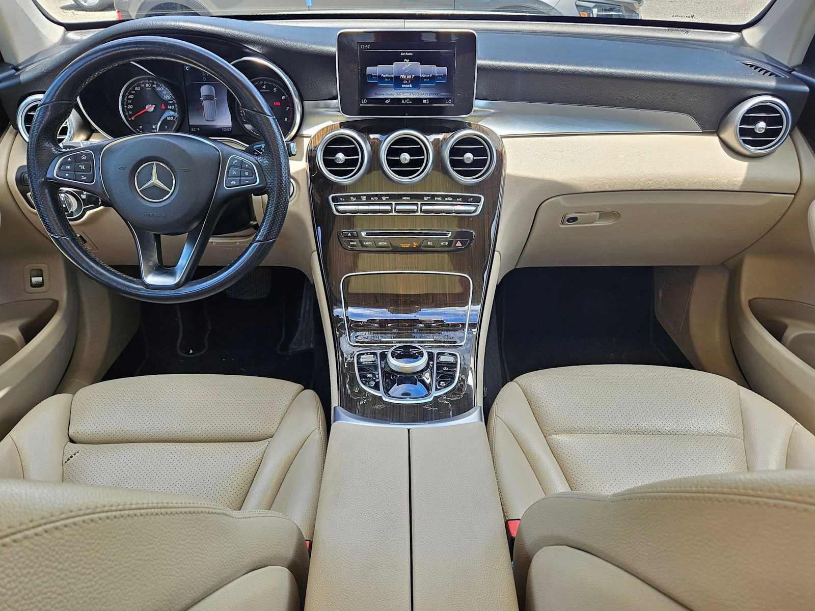 Thumbnail: 2019 Mercedes-Benz GLC - 16