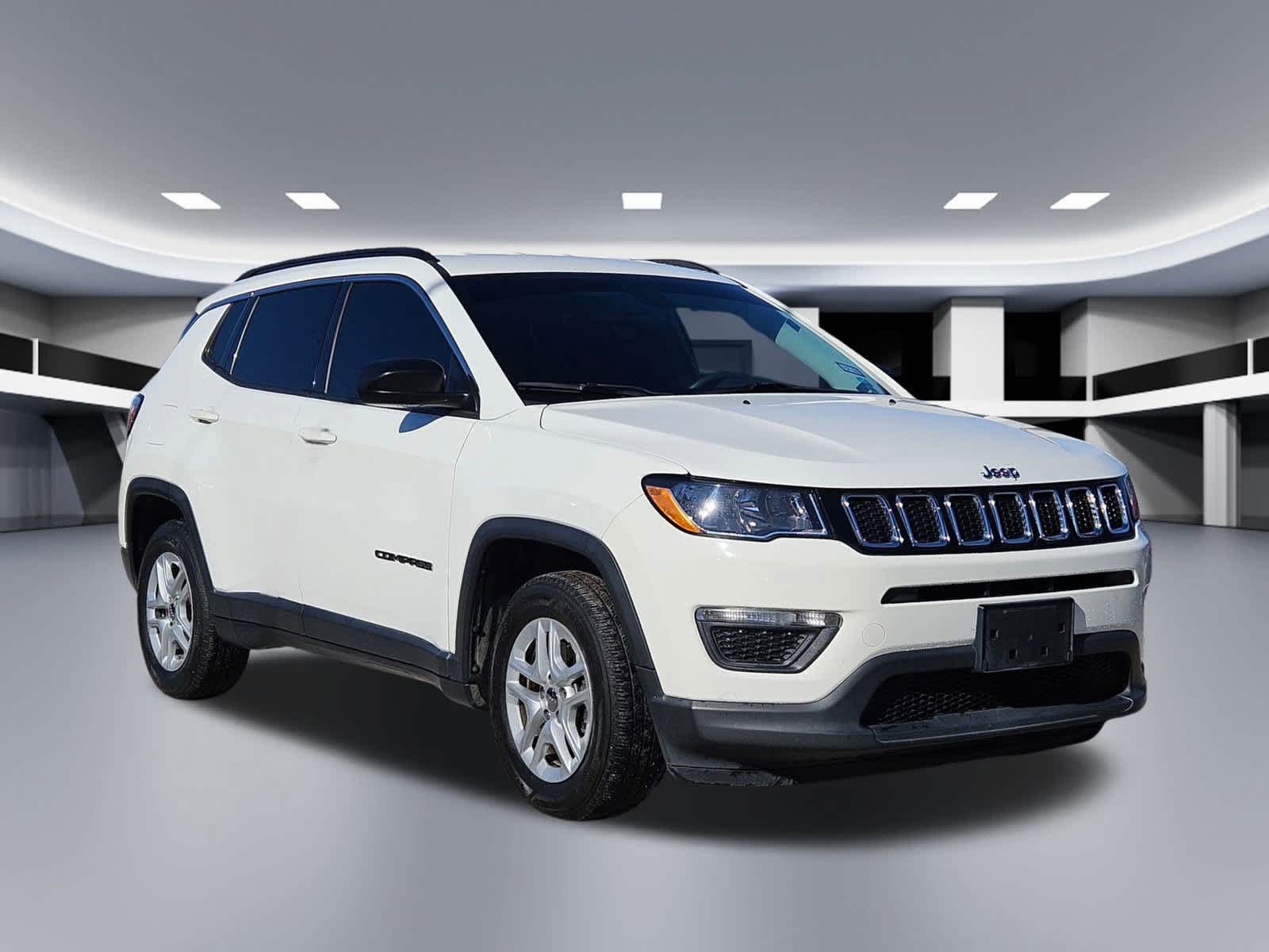 Thumbnail: 2019 Jeep Compass - 8