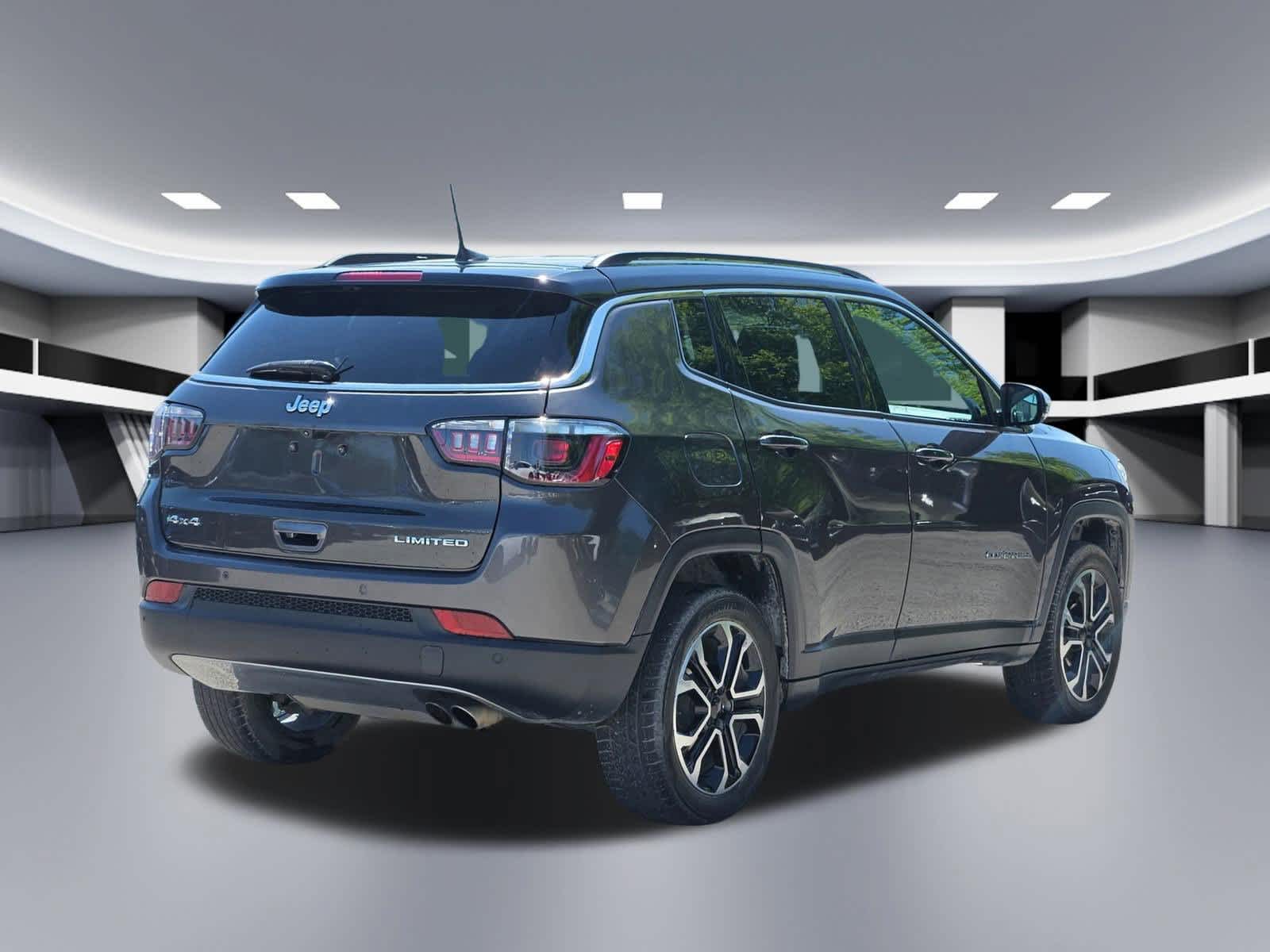 Thumbnail: 2022 Jeep Compass - 5