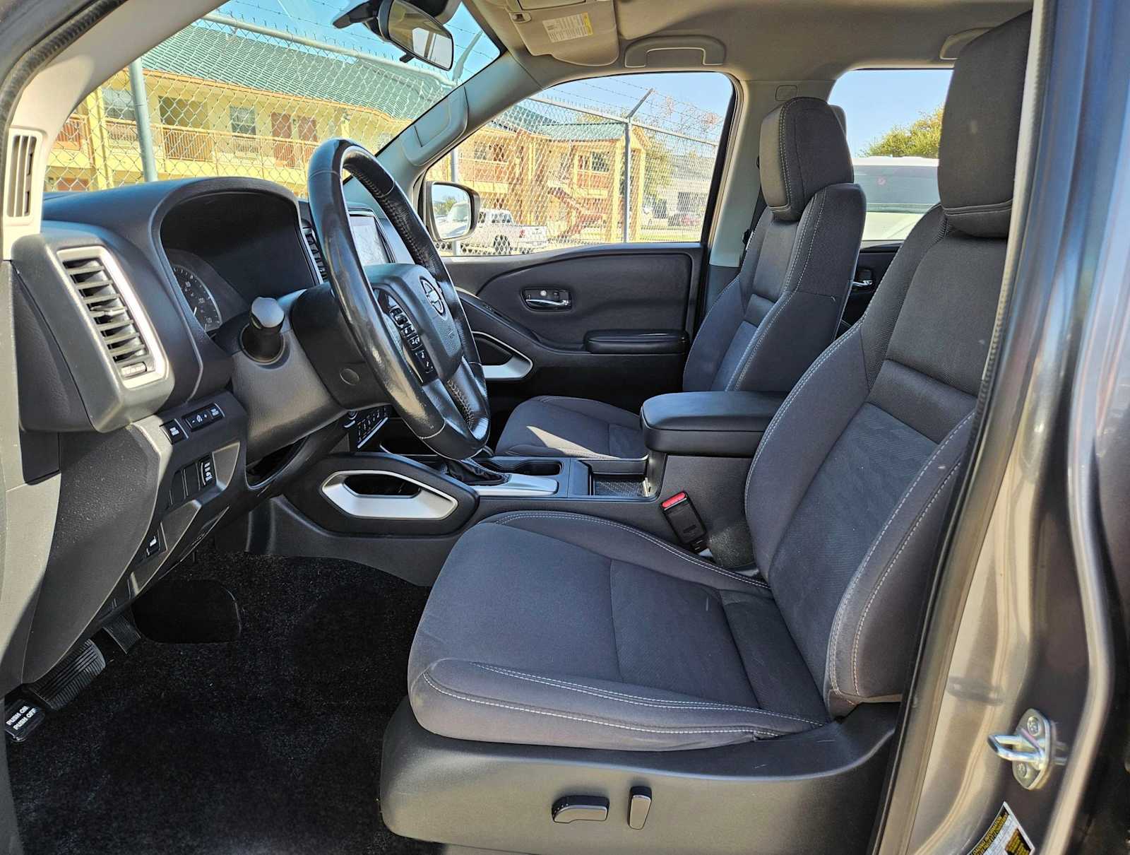 Thumbnail: 2023 Nissan Frontier - 15