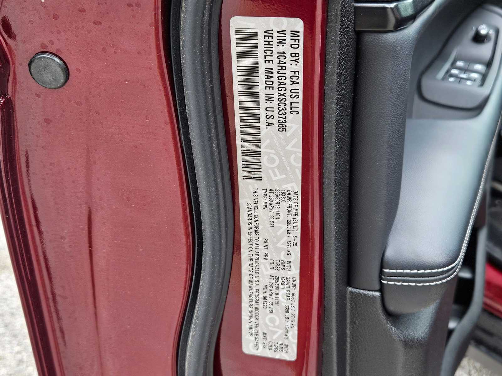 Thumbnail: 2025 Jeep Grand Cherokee - 29