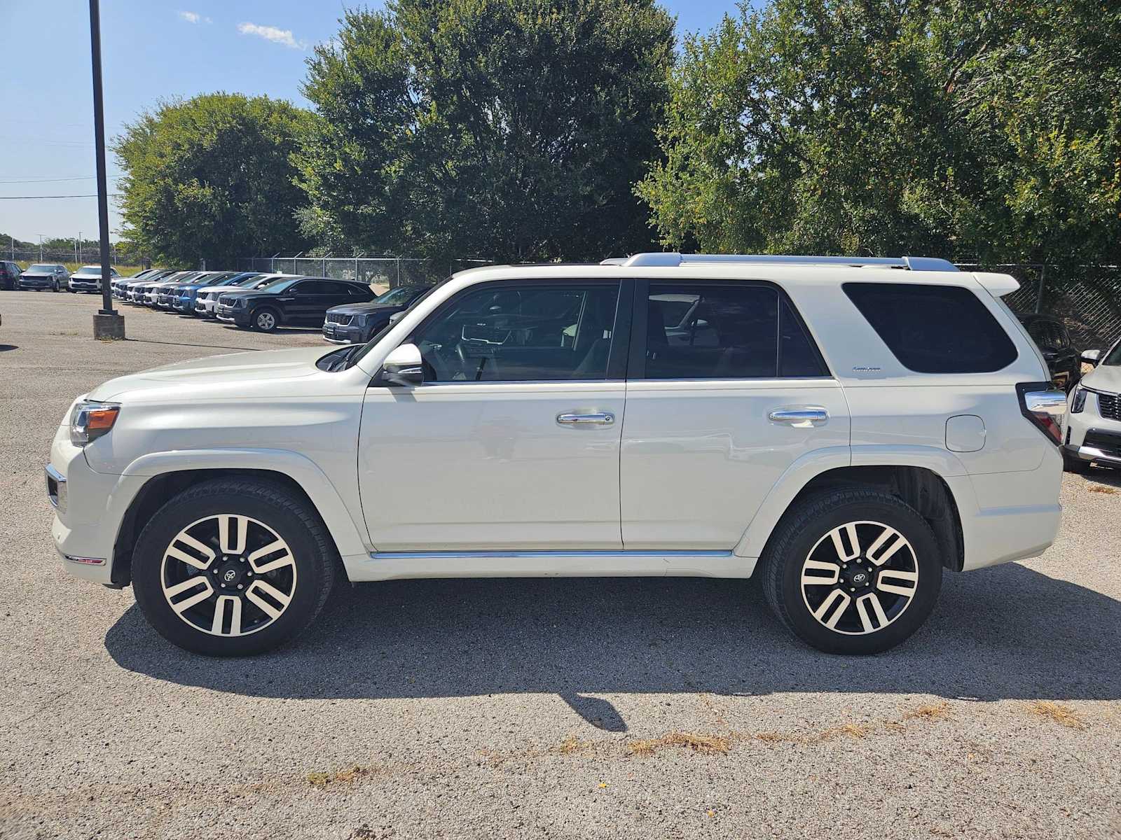 Thumbnail: 2020 Toyota 4Runner - 2