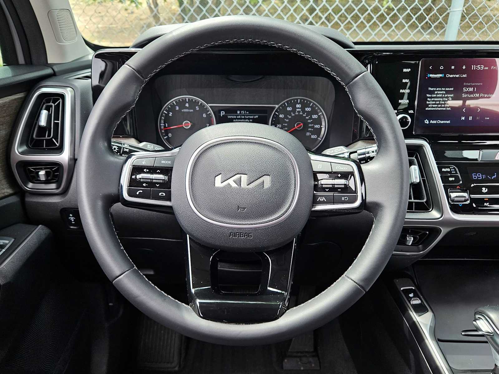 Thumbnail: 2023 Kia Sorento - 21