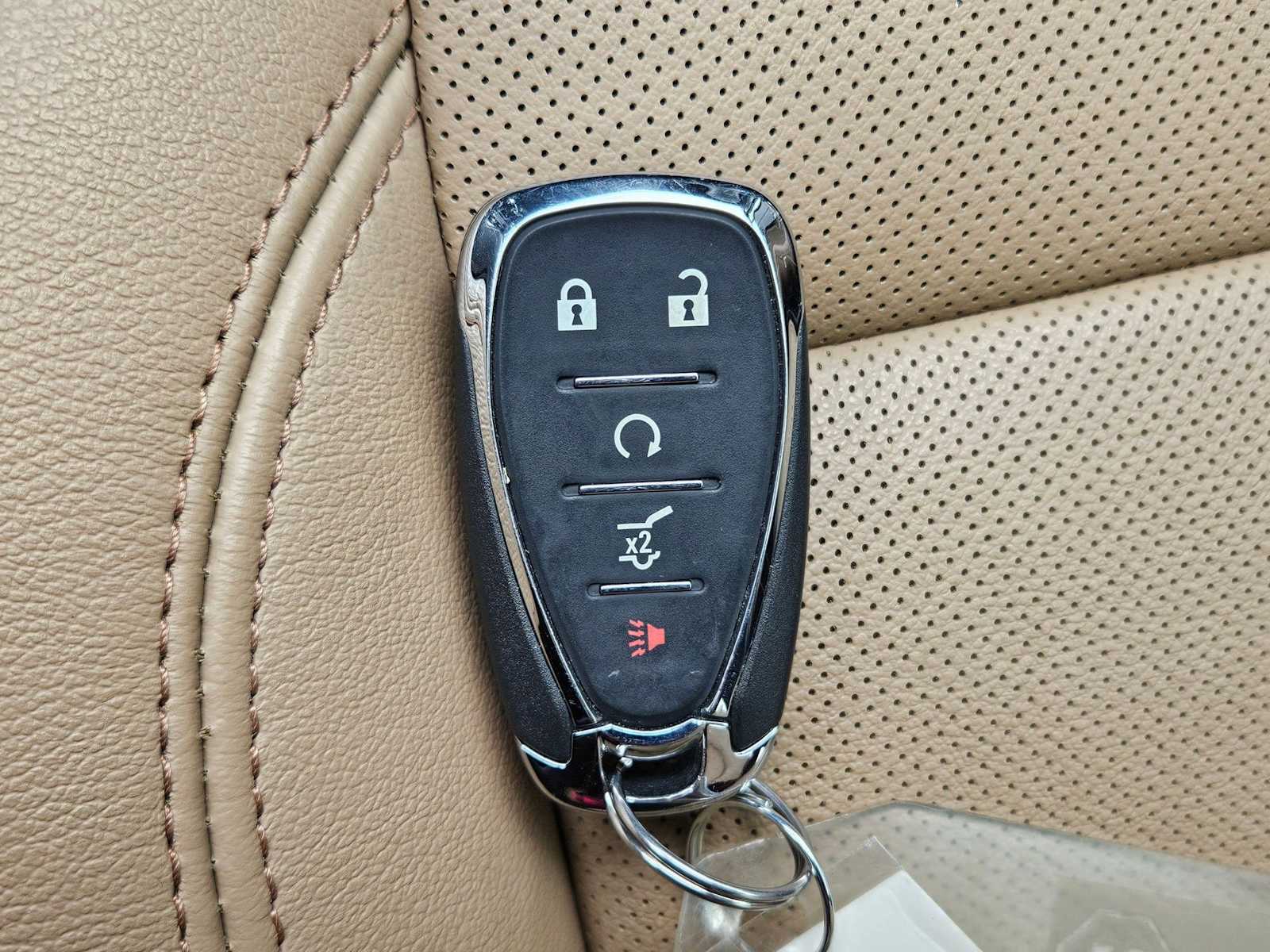 Thumbnail: 2020 Chevrolet Blazer - 35