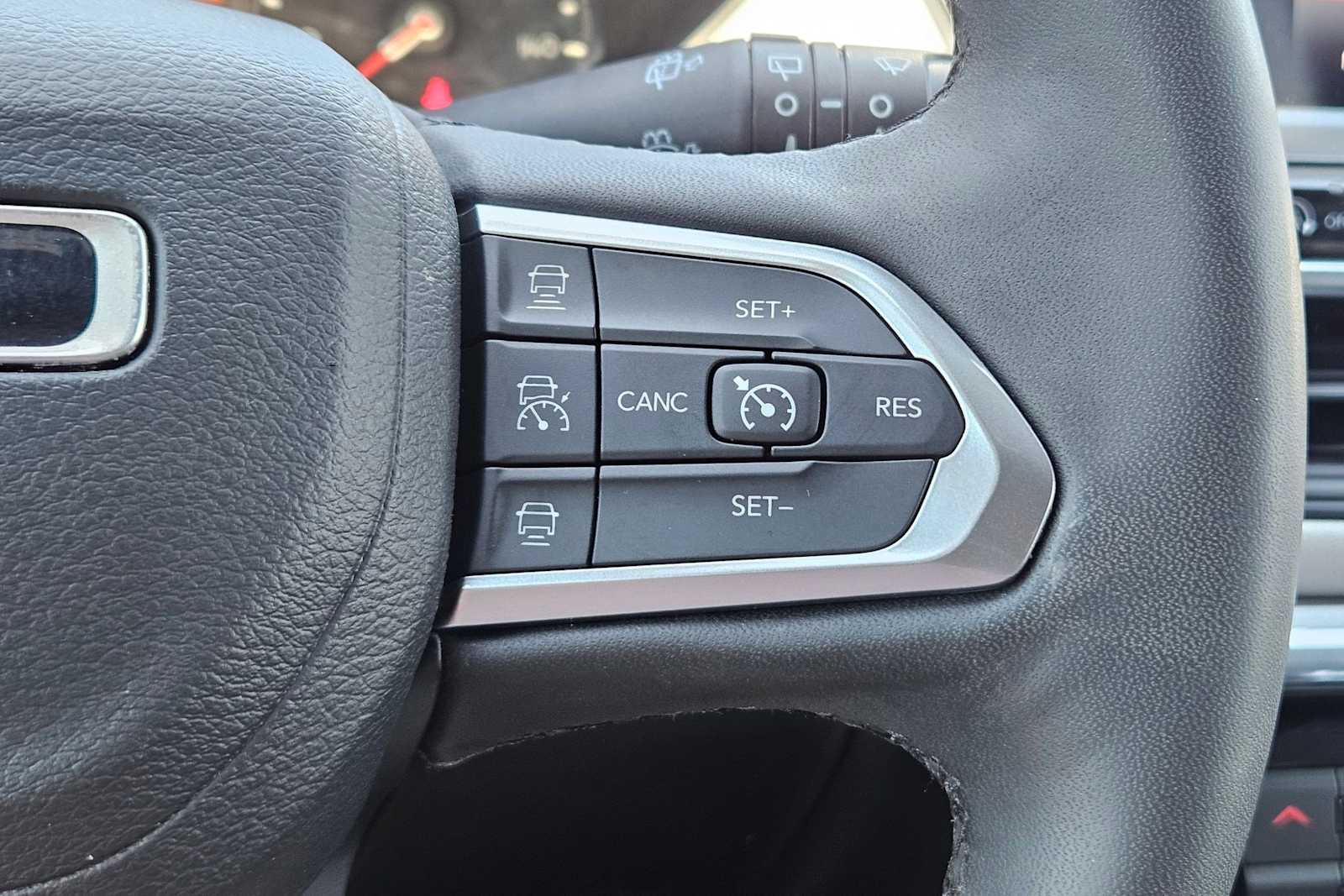 Thumbnail: 2024 Jeep Compass - 24