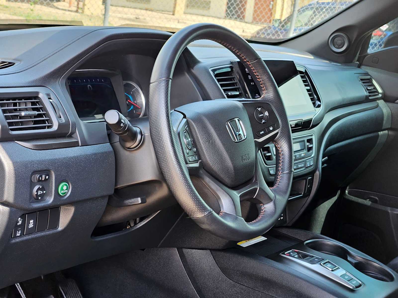 Thumbnail: 2022 Honda Pilot - 2