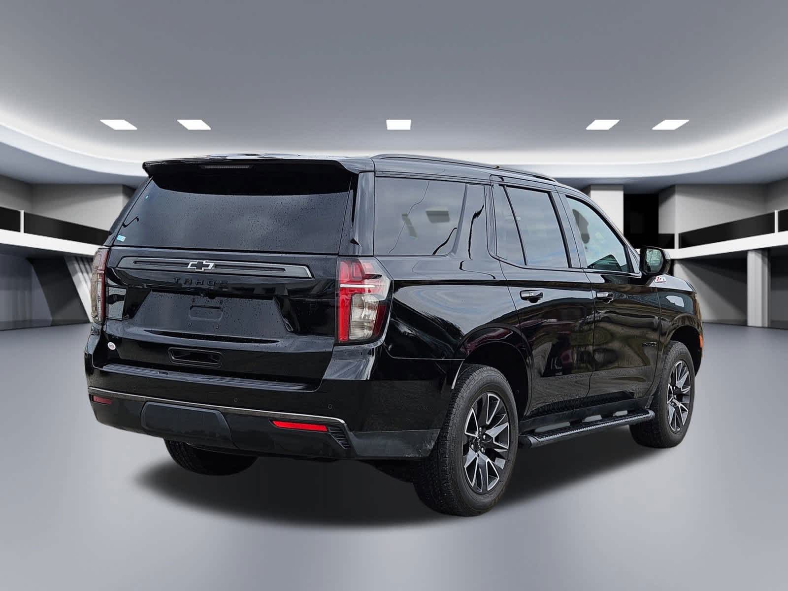 Thumbnail: 2022 Chevrolet Tahoe - 6