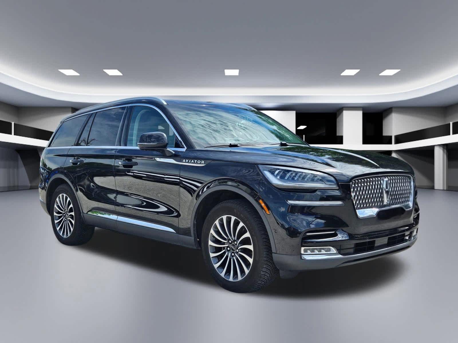 Thumbnail: 2021 Lincoln Aviator - 7