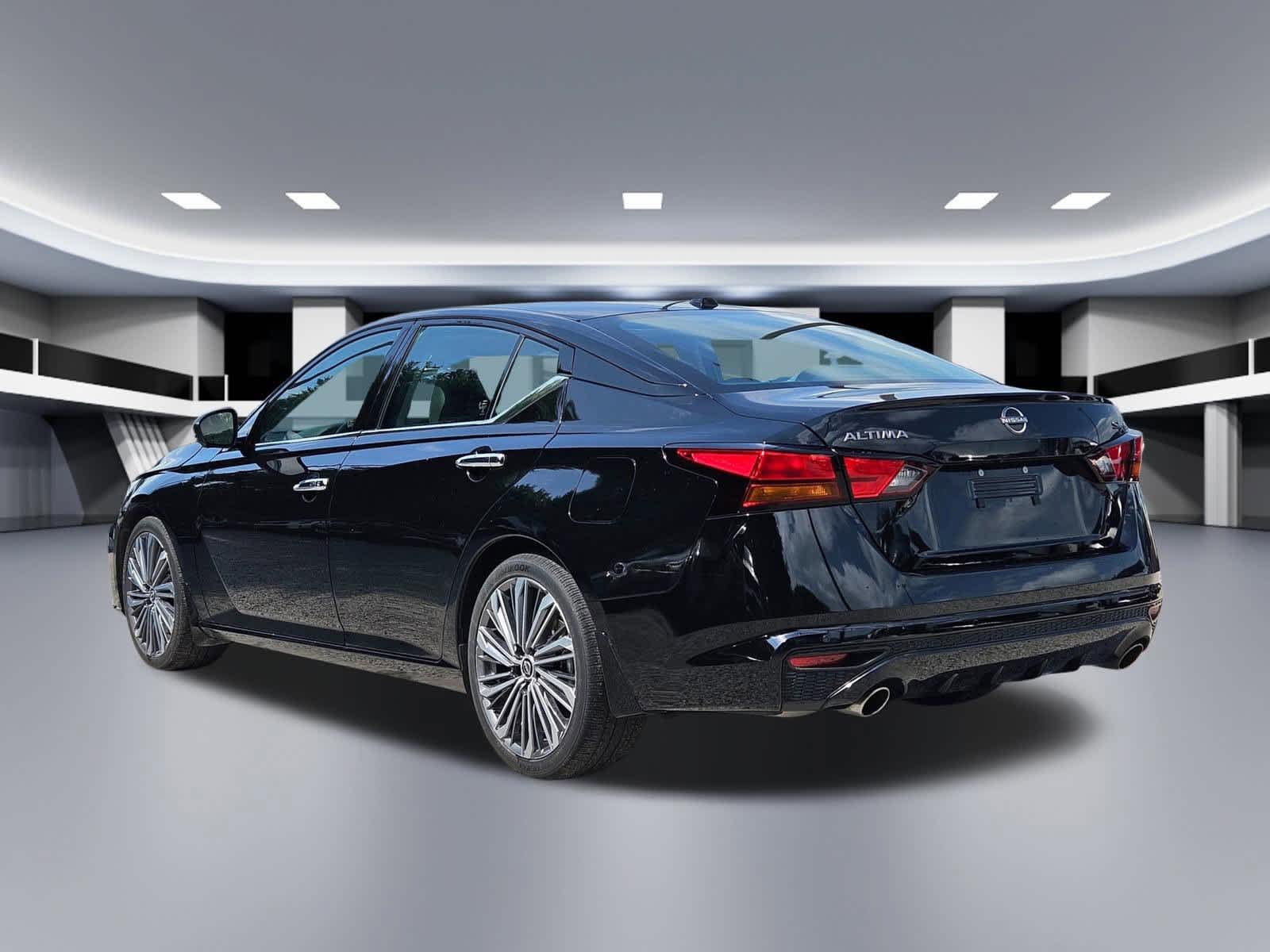 Thumbnail: 2024 Nissan Altima - 4