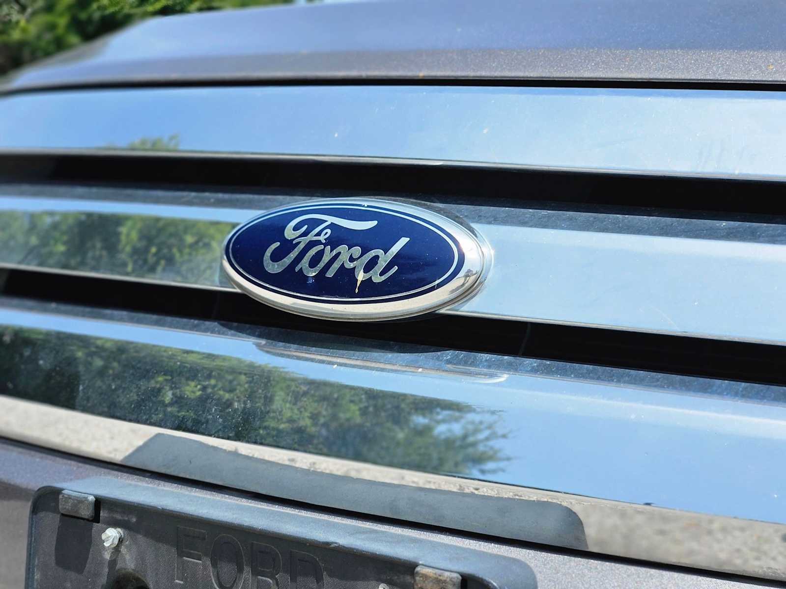 Thumbnail: 2012 Ford Fusion - 10