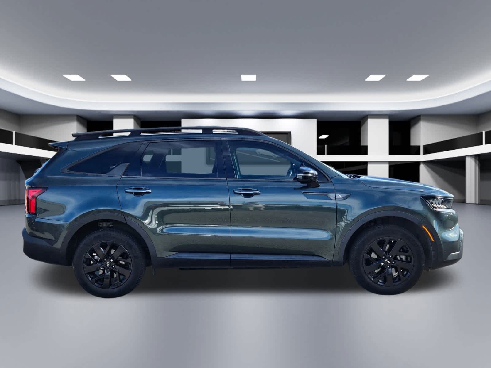 Thumbnail: 2022 Kia Sorento - 6