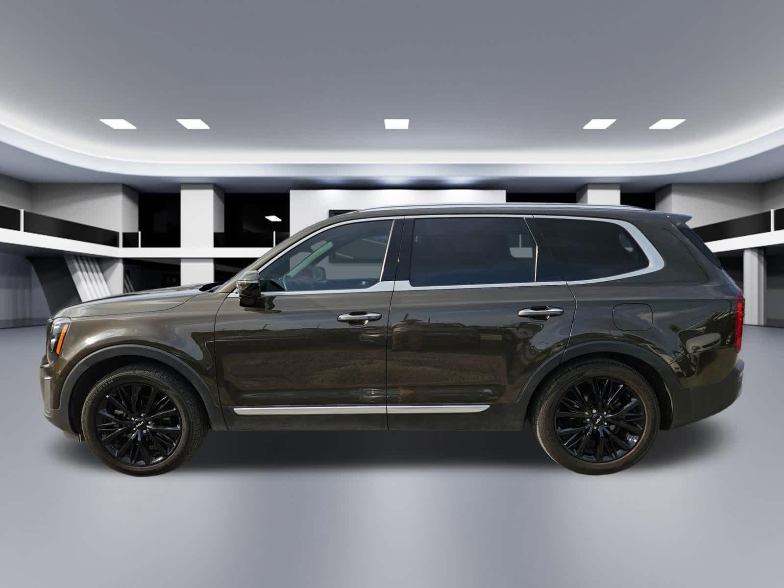 Thumbnail: 2022 Kia Telluride - 3