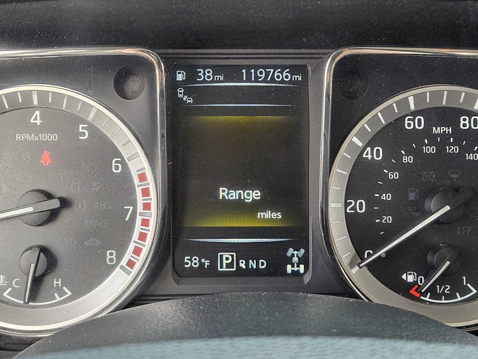 Thumbnail: 2018 Nissan Titan - 25