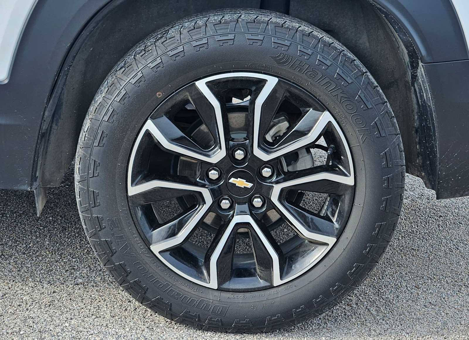 Thumbnail: 2023 Chevrolet TrailBlazer - 14