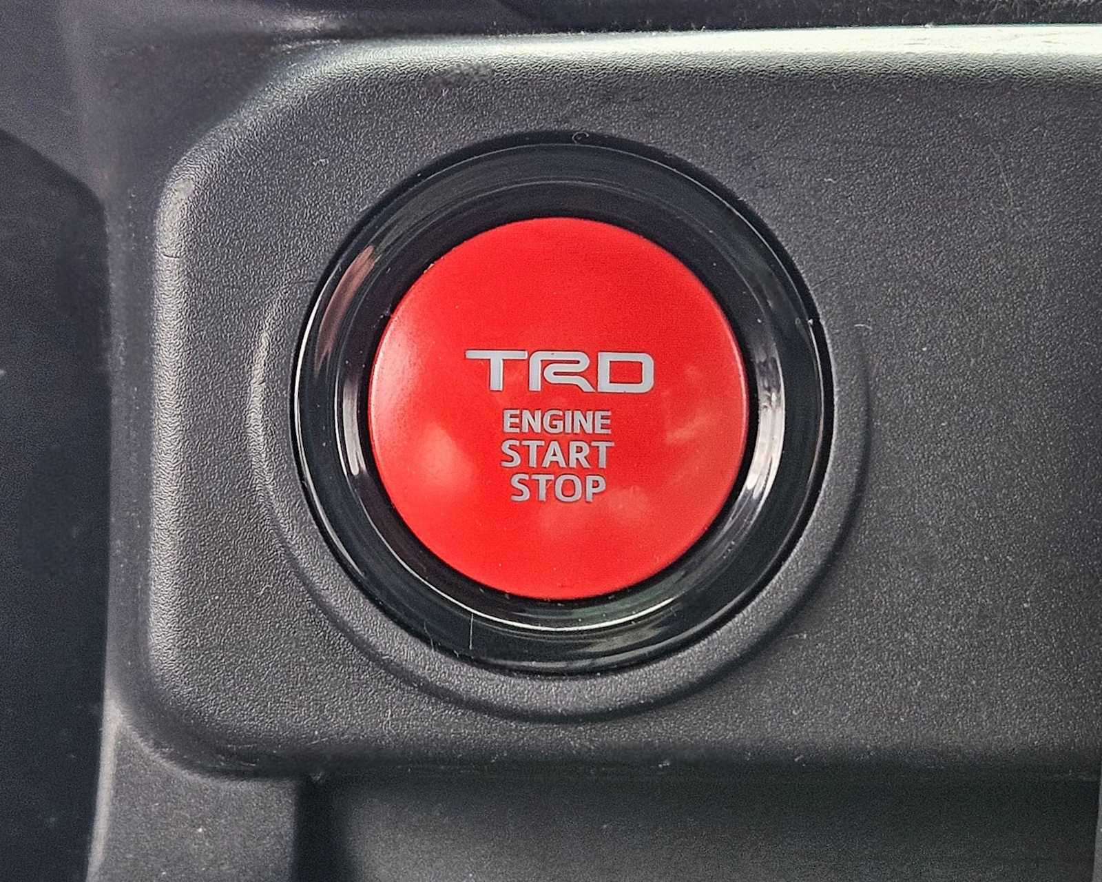 Thumbnail: 2024 Toyota Tacoma - 18