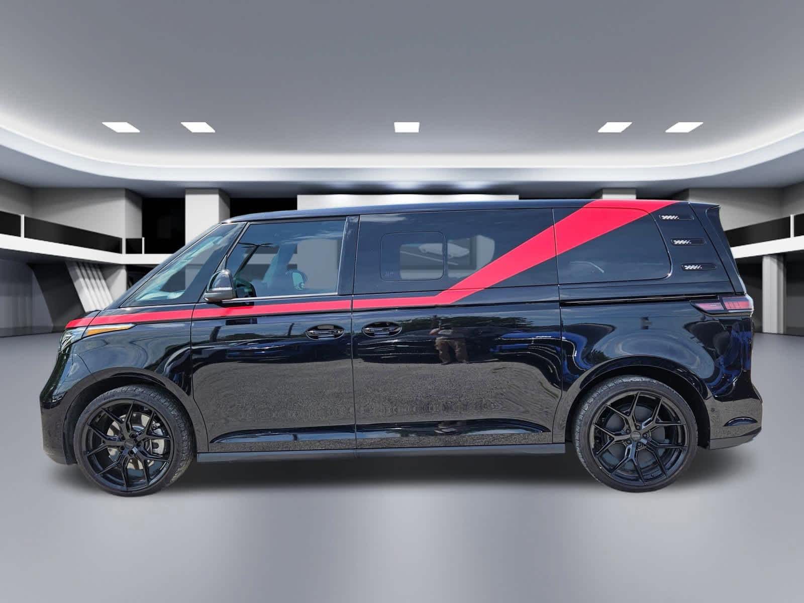 Thumbnail: 2025 Volkswagen ID.Buzz - 3