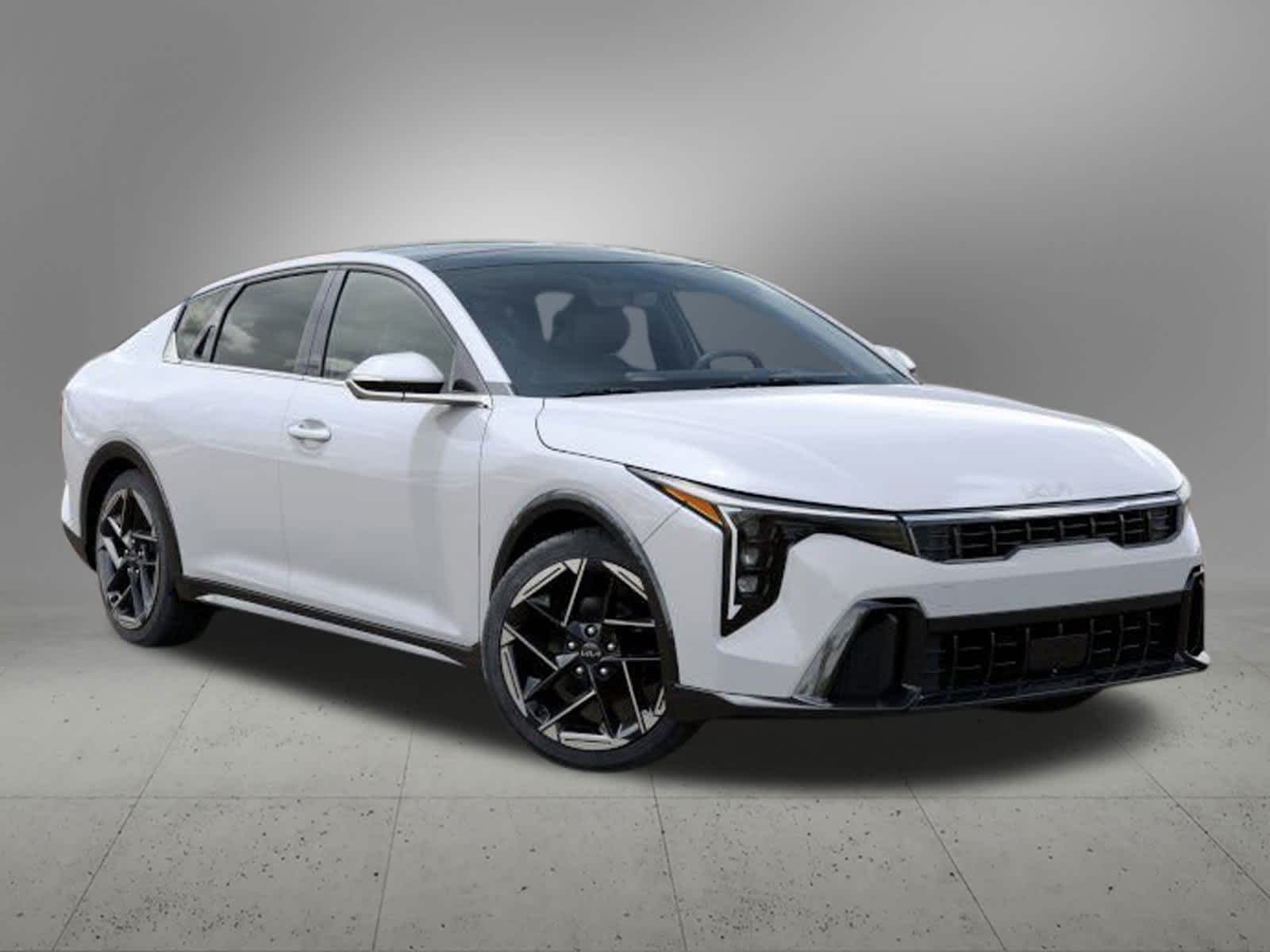 2025 Kia K4 GT-Line 8