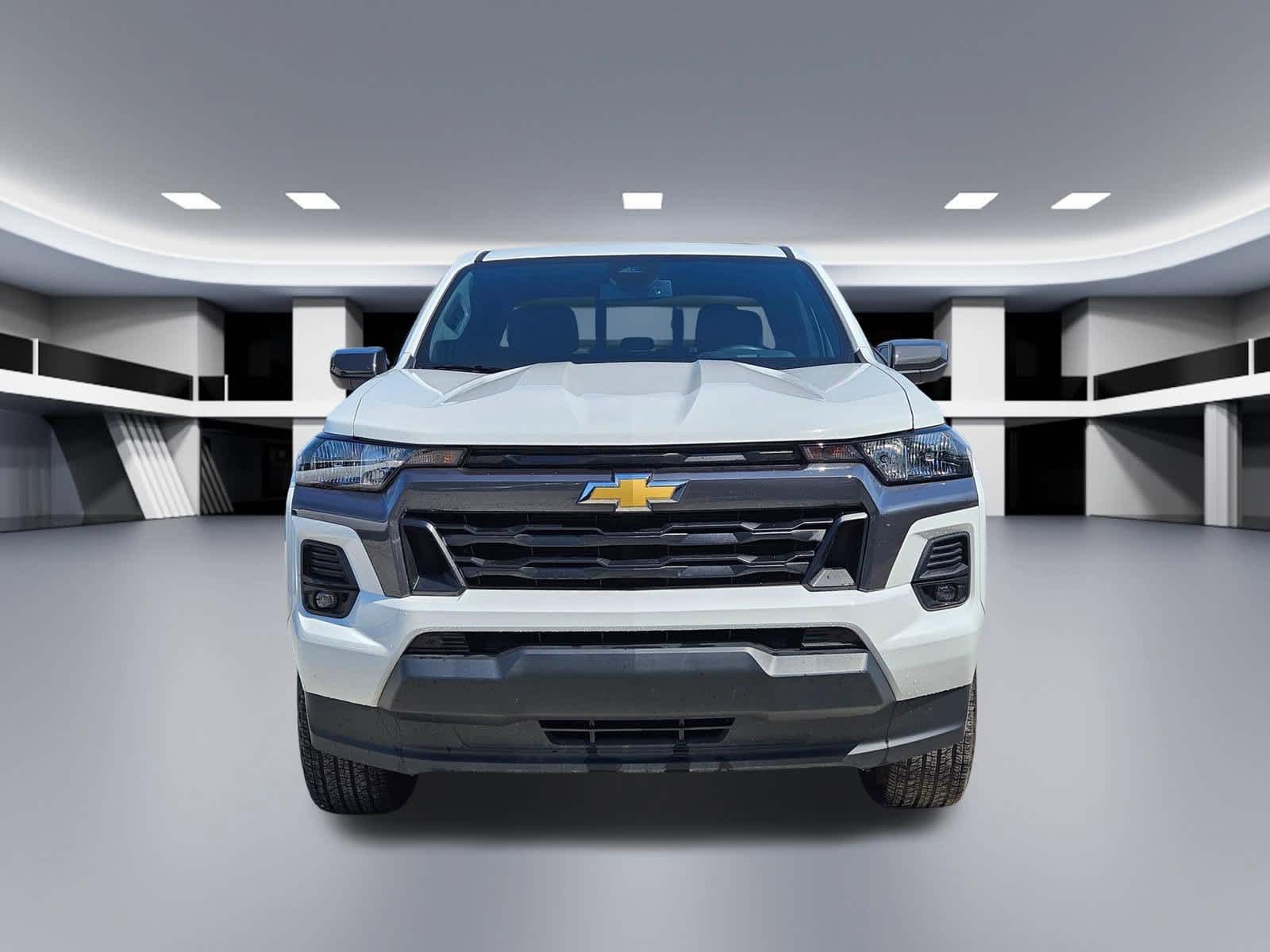 Thumbnail: 2023 Chevrolet Colorado - 9