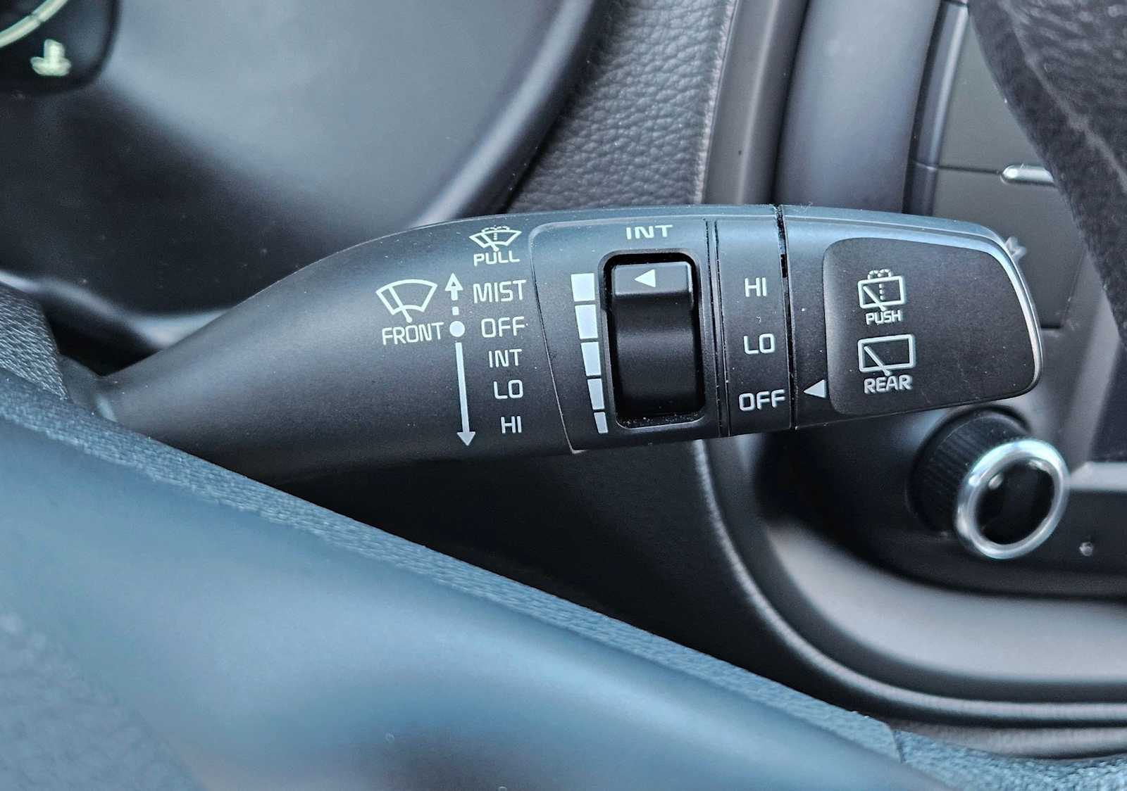 Thumbnail: 2023 Kia Soul - 25