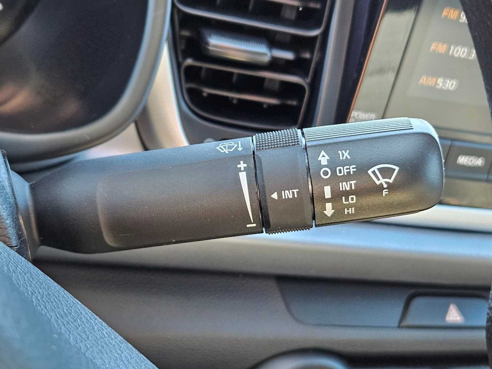 Thumbnail: 2023 Kia Rio - 26