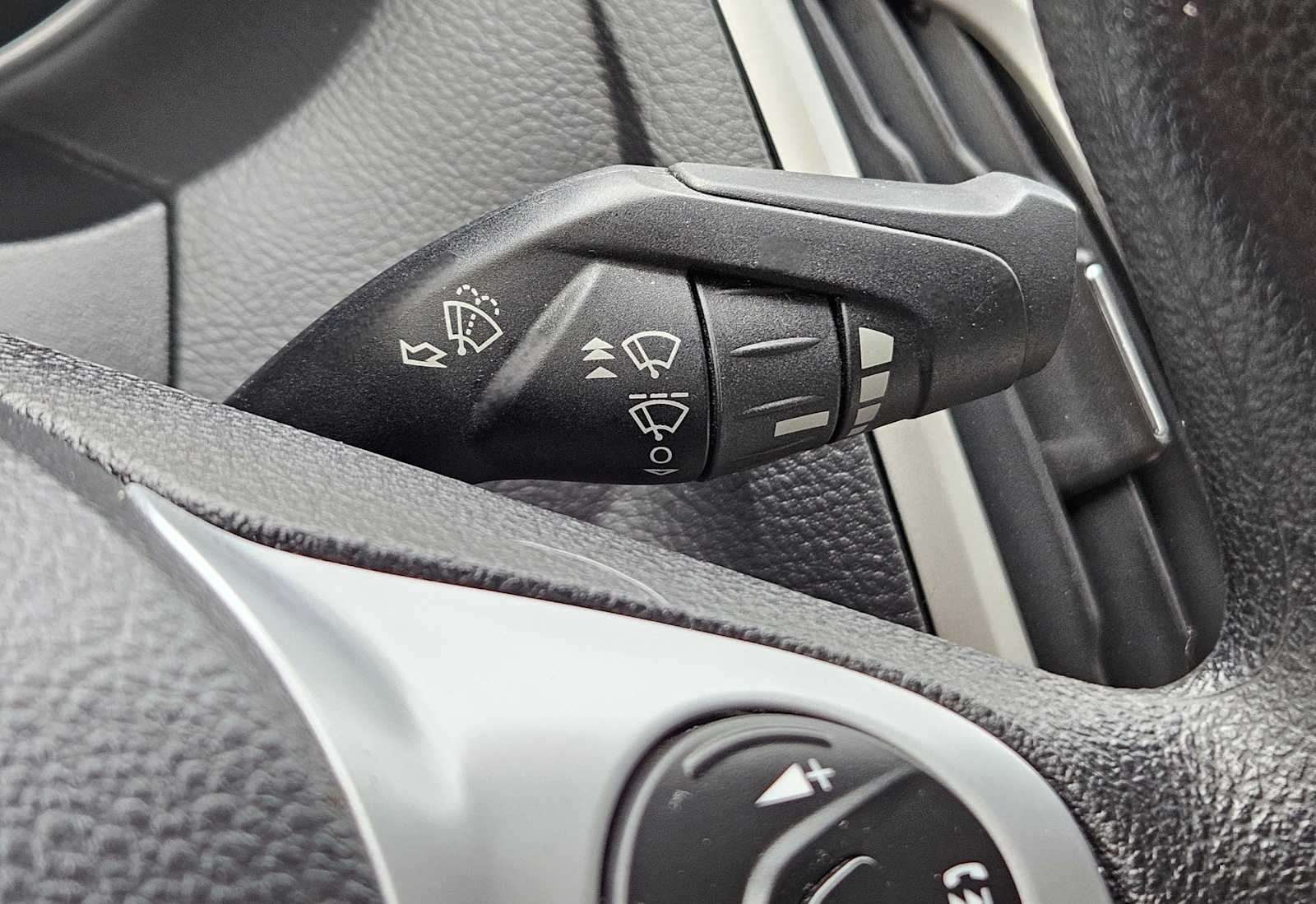 Thumbnail: 2014 Ford Focus - 25
