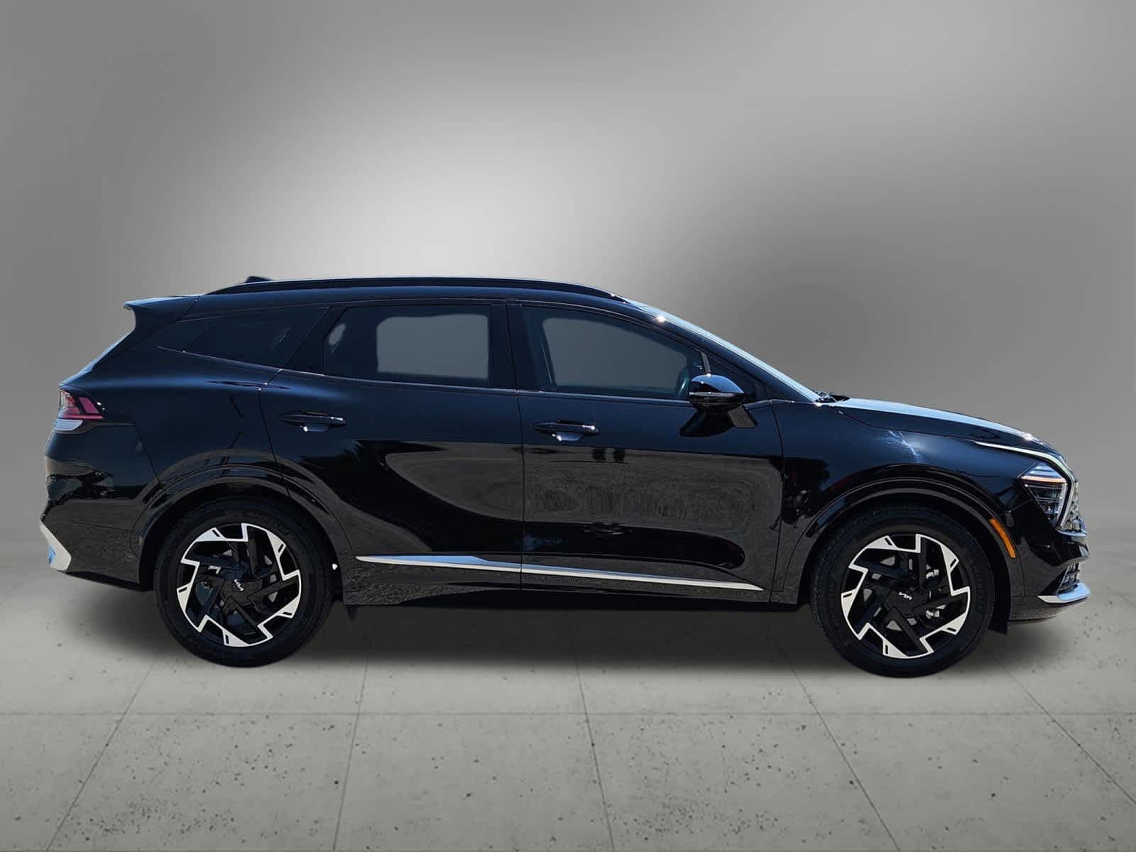 Thumbnail: 2023 Kia Sportage - 6