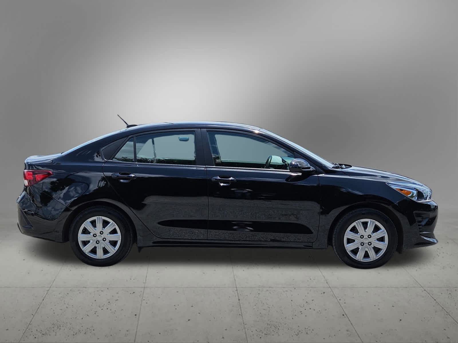 Thumbnail: 2021 Kia Rio - 7