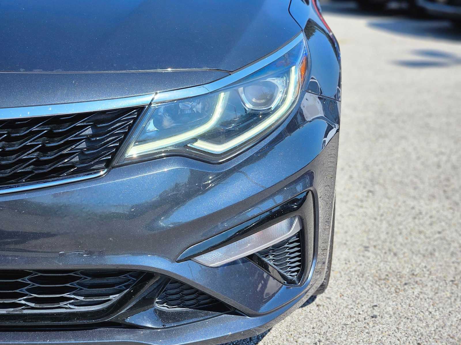 Thumbnail: 2020 Kia Optima - 10