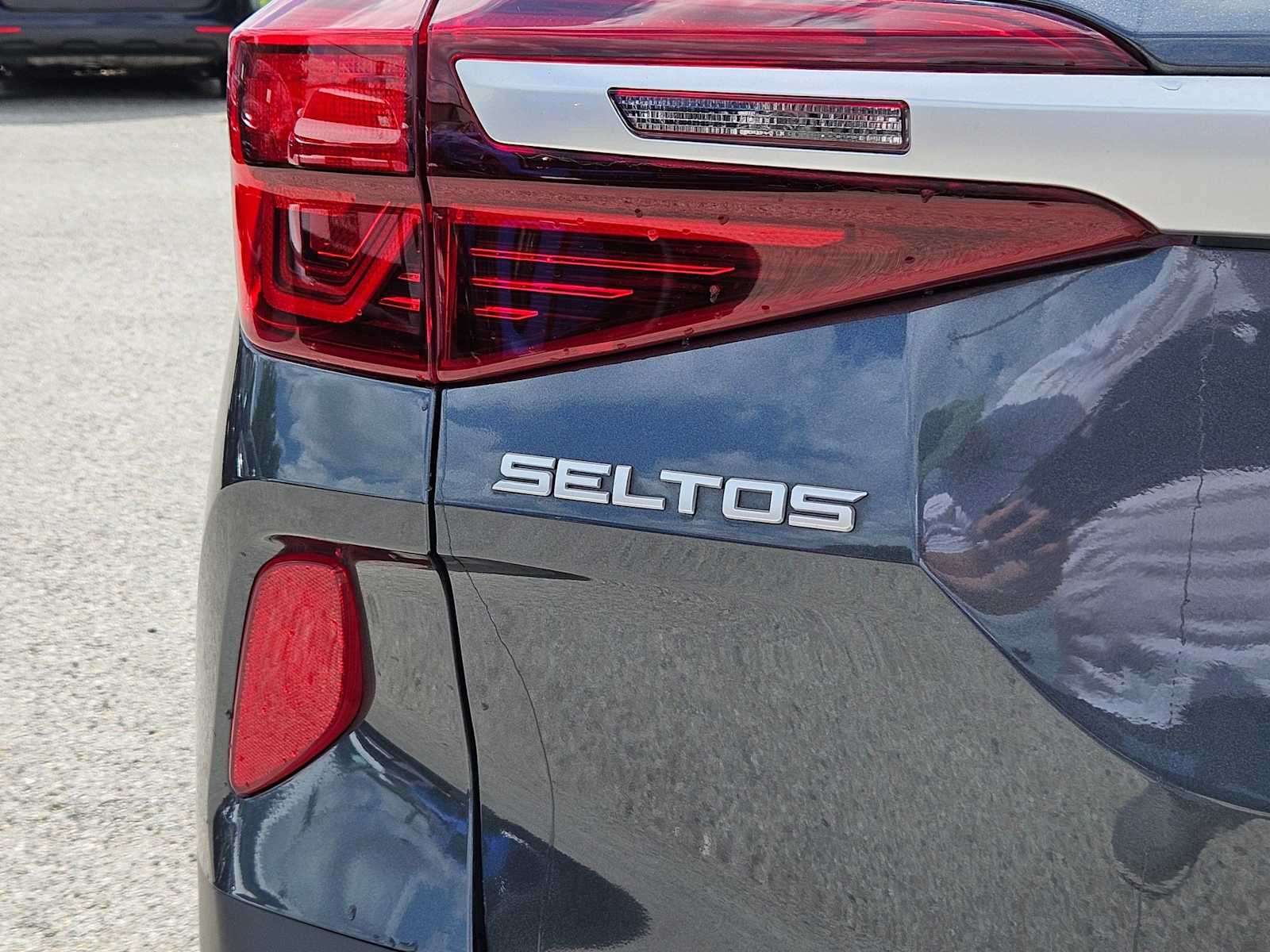 Thumbnail: 2022 Kia Seltos - 11