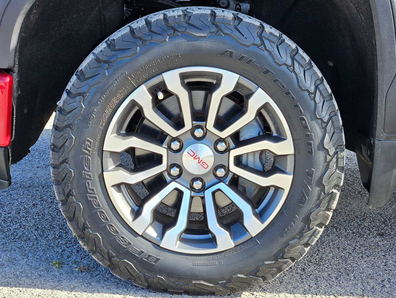 Thumbnail: 2019 GMC Sierra 1500 - 14