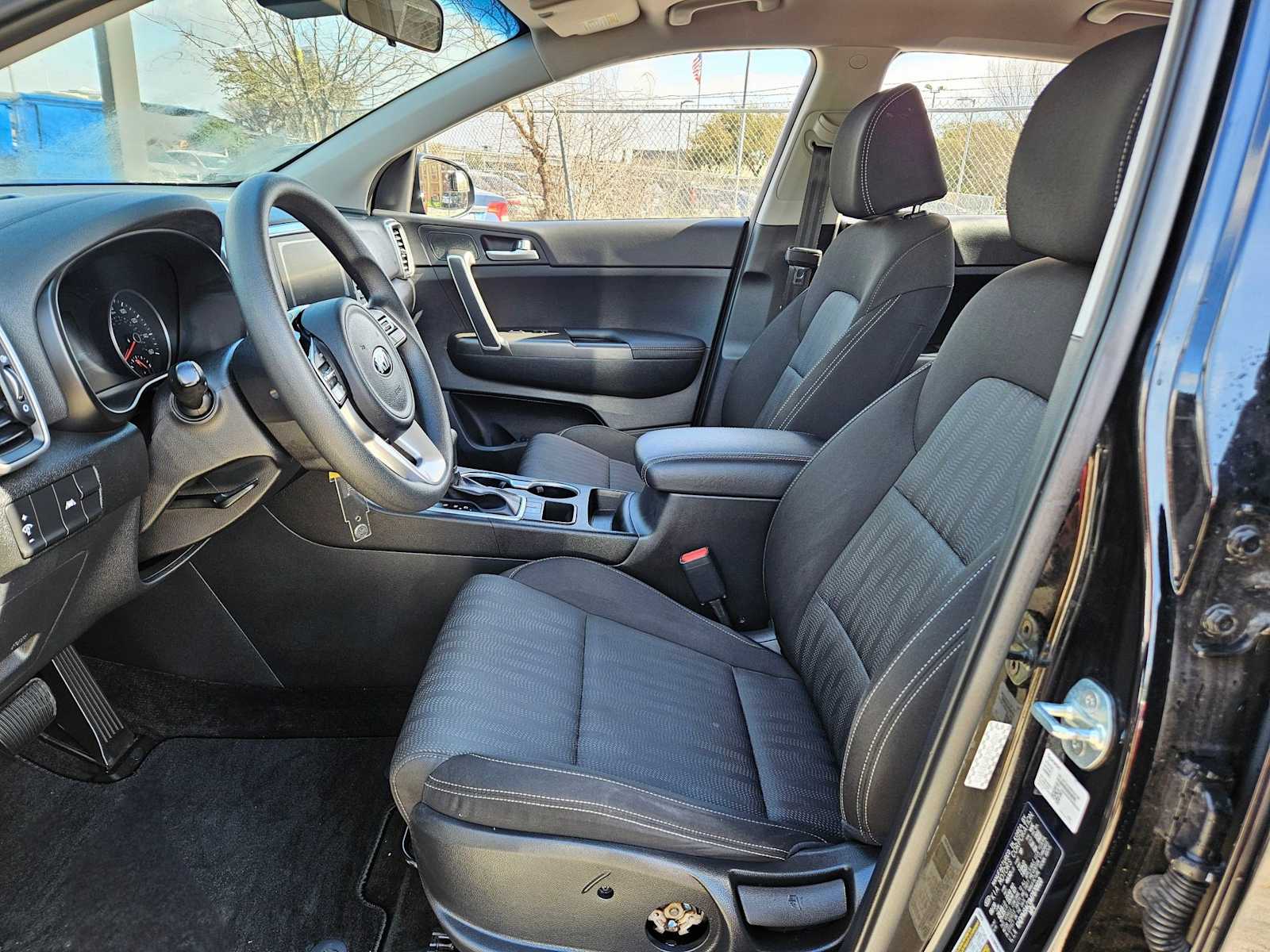 Thumbnail: 2021 Kia Sportage - 16