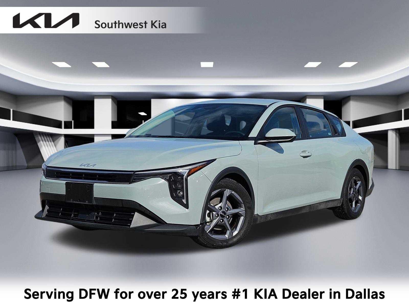 Thumbnail: 2025 Kia K4 - 1