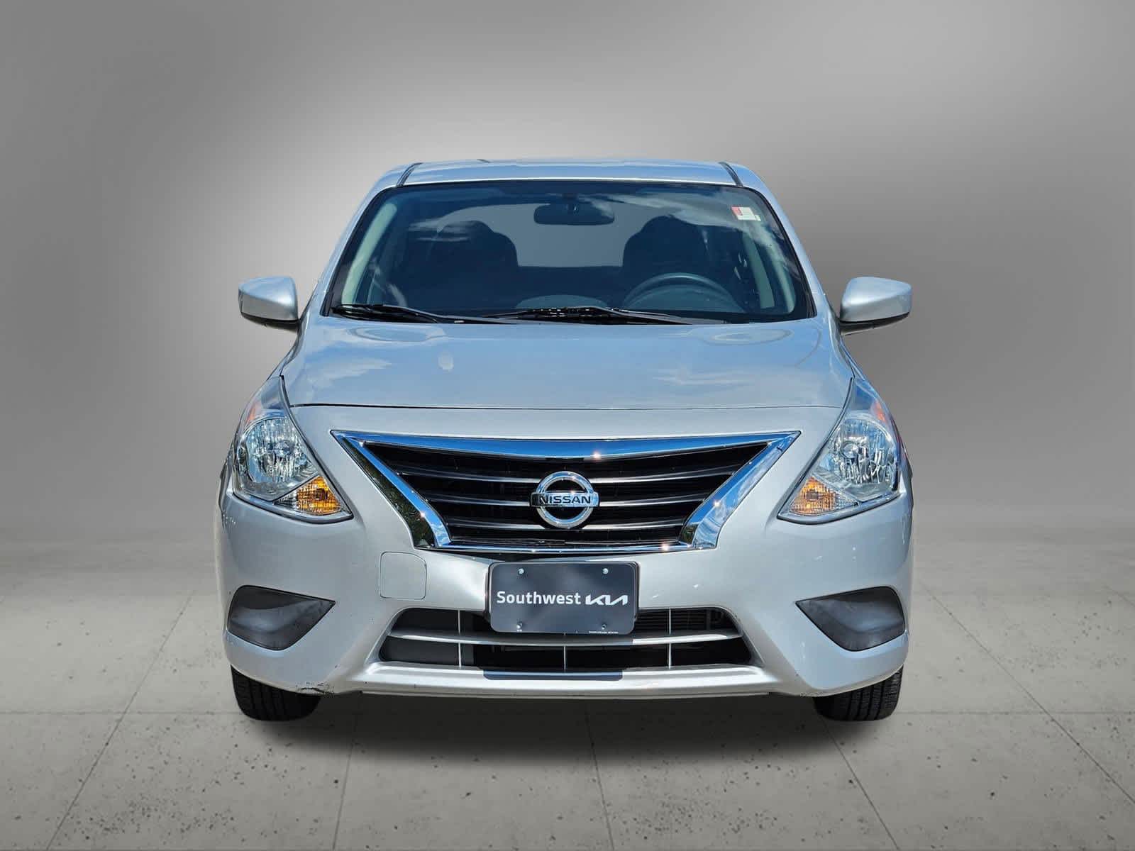 Thumbnail: 2019 Nissan Versa - 8