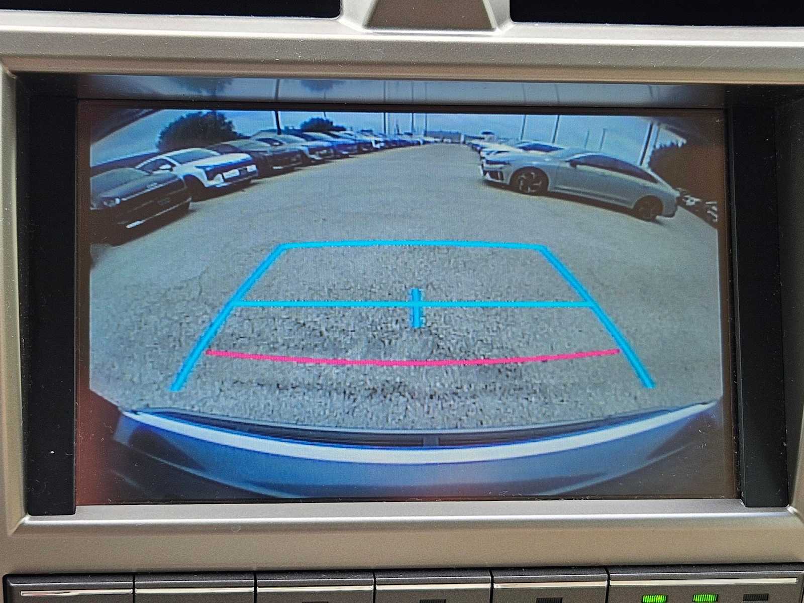 Thumbnail: 2019 Lexus GX - 22