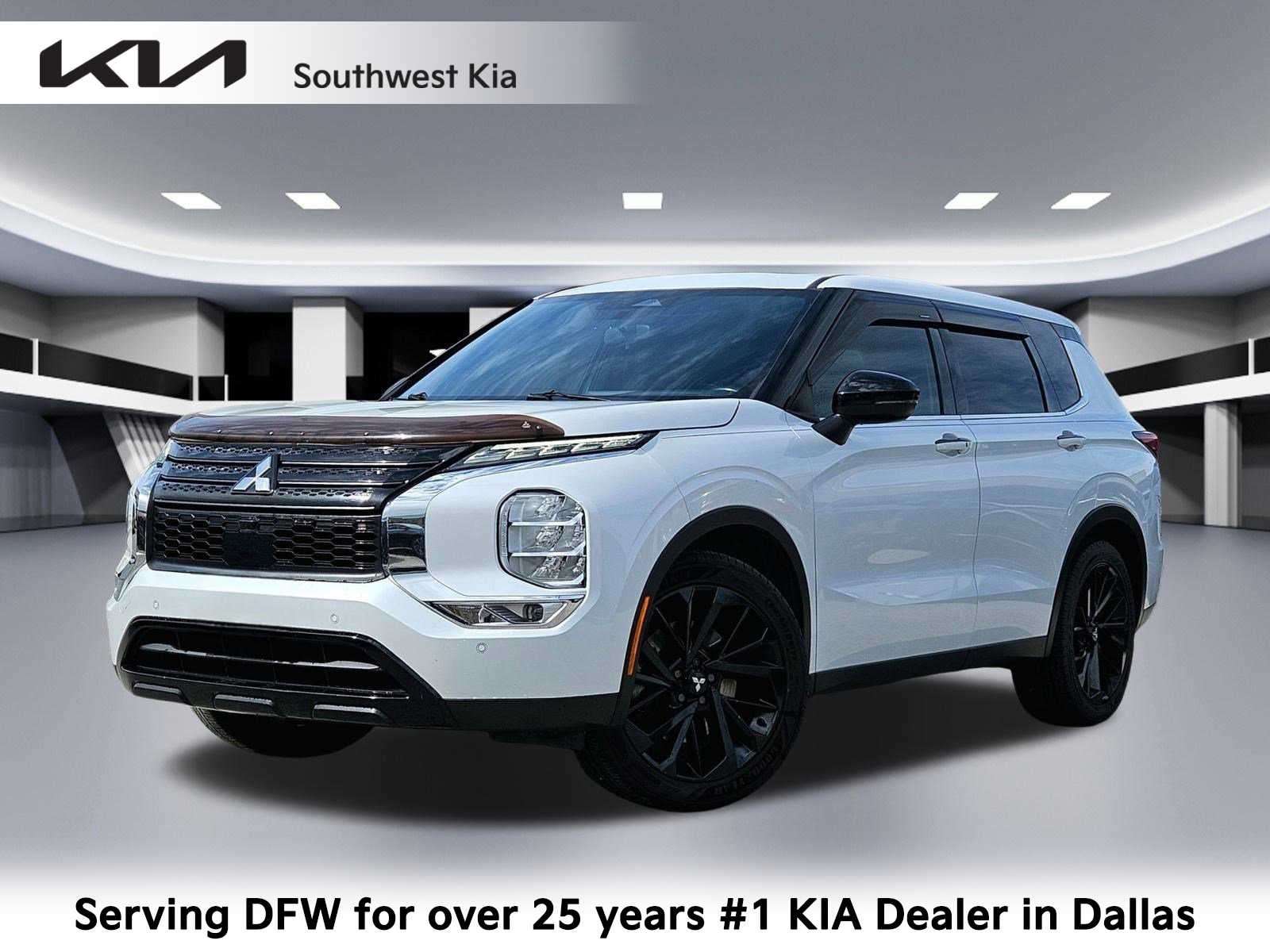 2022 Mitsubishi Outlander Black Edition