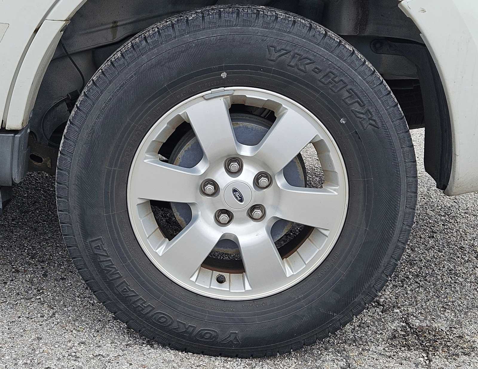 Thumbnail: 2011 Ford Escape - 12