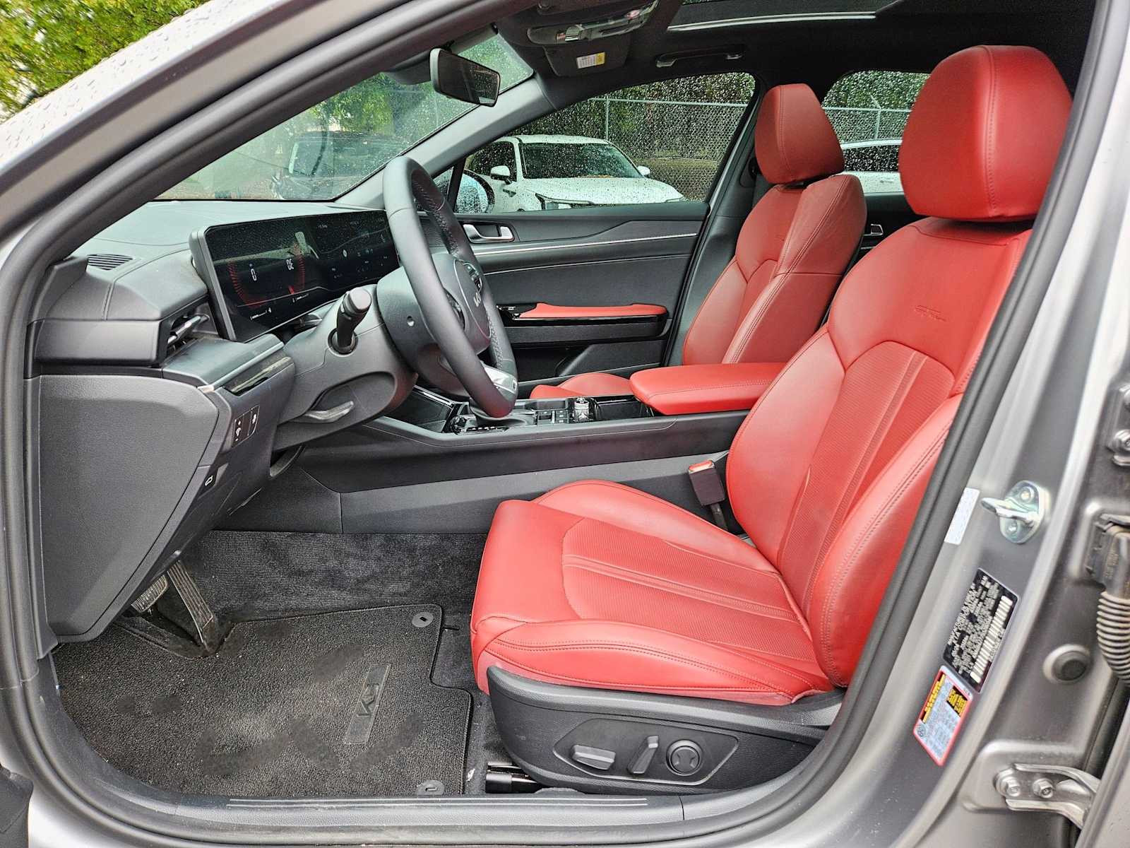 Thumbnail: 2025 Kia K5 - 15