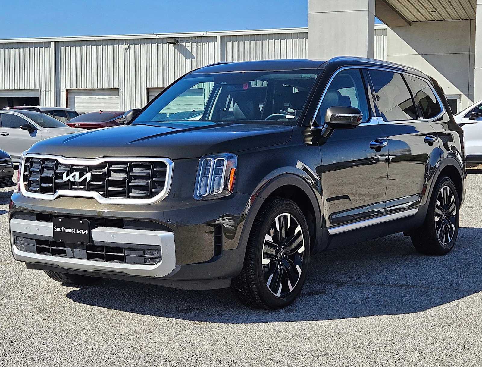 Thumbnail: 2024 Kia Telluride - 10