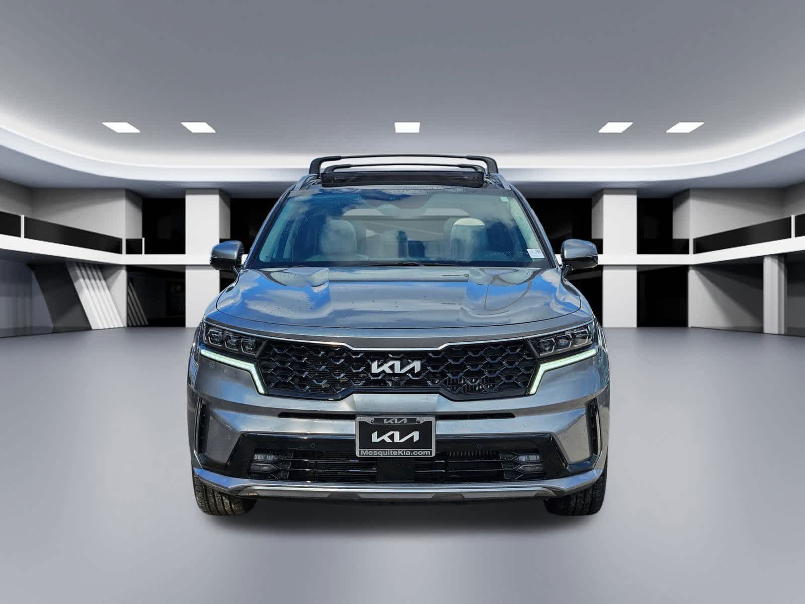 Thumbnail: 2023 Kia Sorento - 9