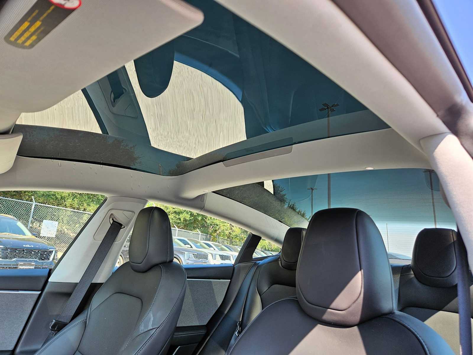 Thumbnail: 2025 Tesla Model 3 - 12